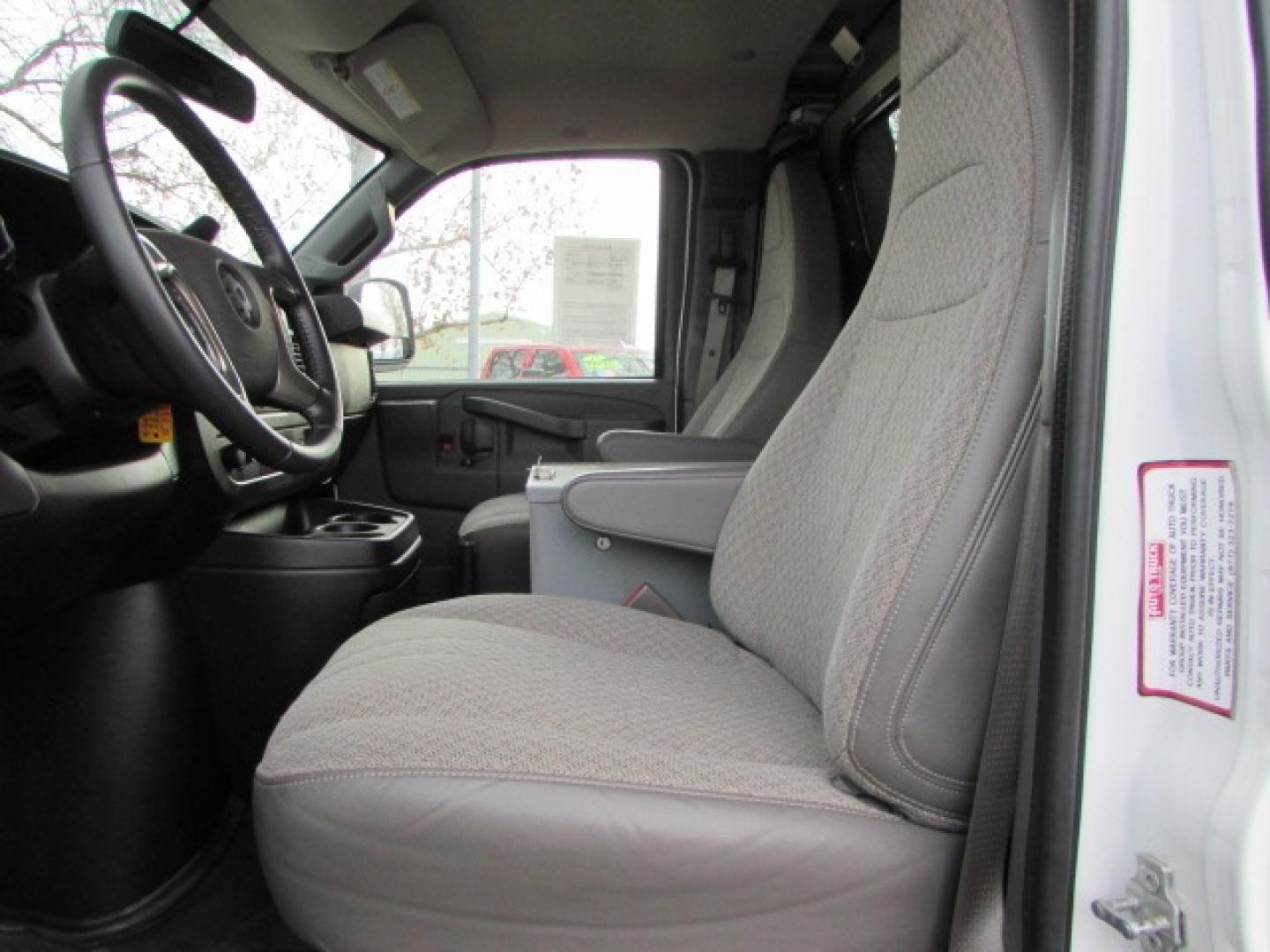 2018 White /Gray Chevrolet Express 2500 Cargo (1GCWGAFP6J1) with an 4.3L V6 engine, 8A transmission, located at 4562 State Avenue, Billings, MT, 59101, (406) 896-9833, 45.769516, -108.526772 - Photo#10